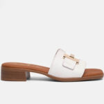 Oh My Sandals 5605 Γυναικεία Δερμάτινα Πέδιλα με Χρυσή Λεπτομέρεια - Λευκά
