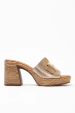 Γυναικεία Mule Πλατφόρμα Oh My Sandals 5635 Μπεζ Μεταλλιζέ με Χρυσή Λεπτομέρεια - Image 4